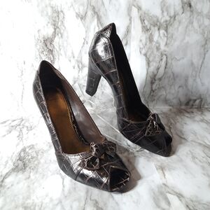 J. Vincent Women's Heels Brown Genuine Leather With Bow Size 10 M‎